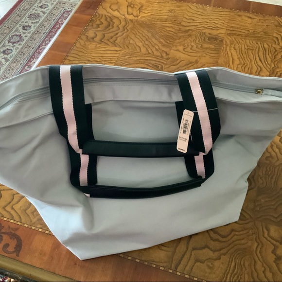 Victoria’s Secret Tote - Picture 2 of 6